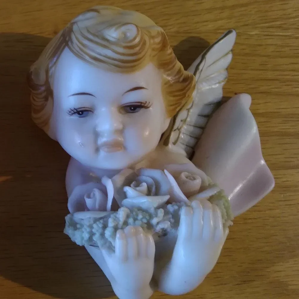 Vintage Norcrest Japan Porcelain Cherubs Angels Holding Flowers Wall Hangings